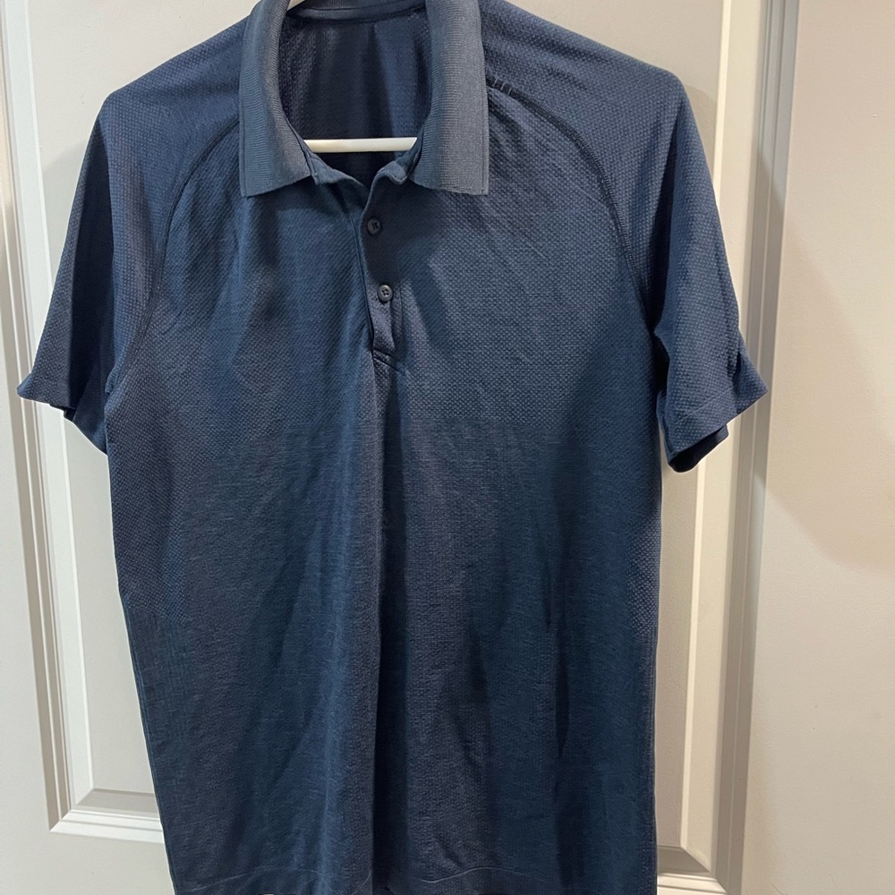 Men's Blue Polo Shirt Lululemon Metal Vent Tech Polo Size Medium Good Condition
